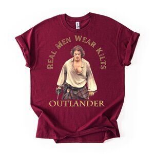 OUTLANDER Women's T-Shirt Jamie Fraser Kilt TV Show Book Series Fan Gift Tee